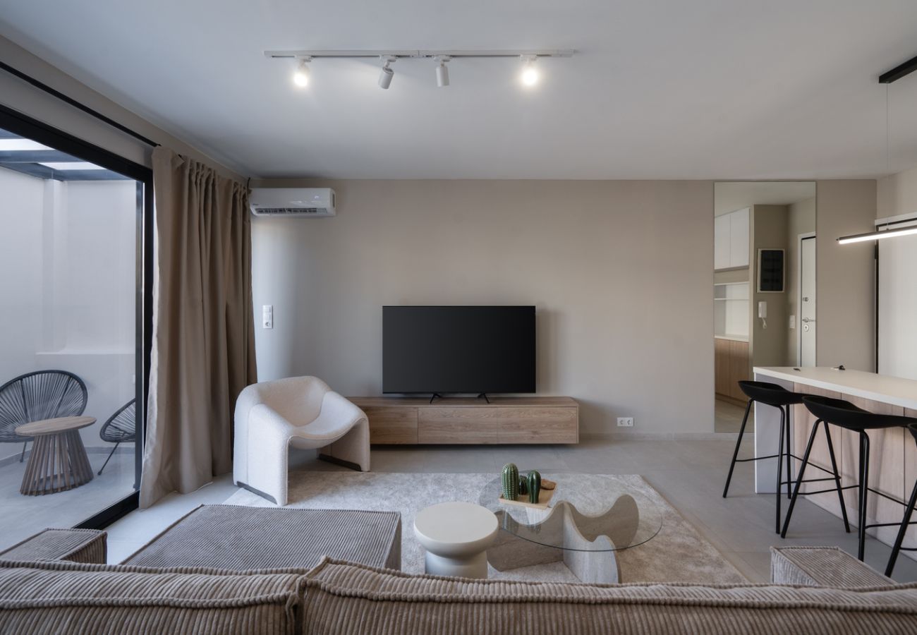 Apartment in Athens - LIV - Deluxe 2BD Apartment in Athens