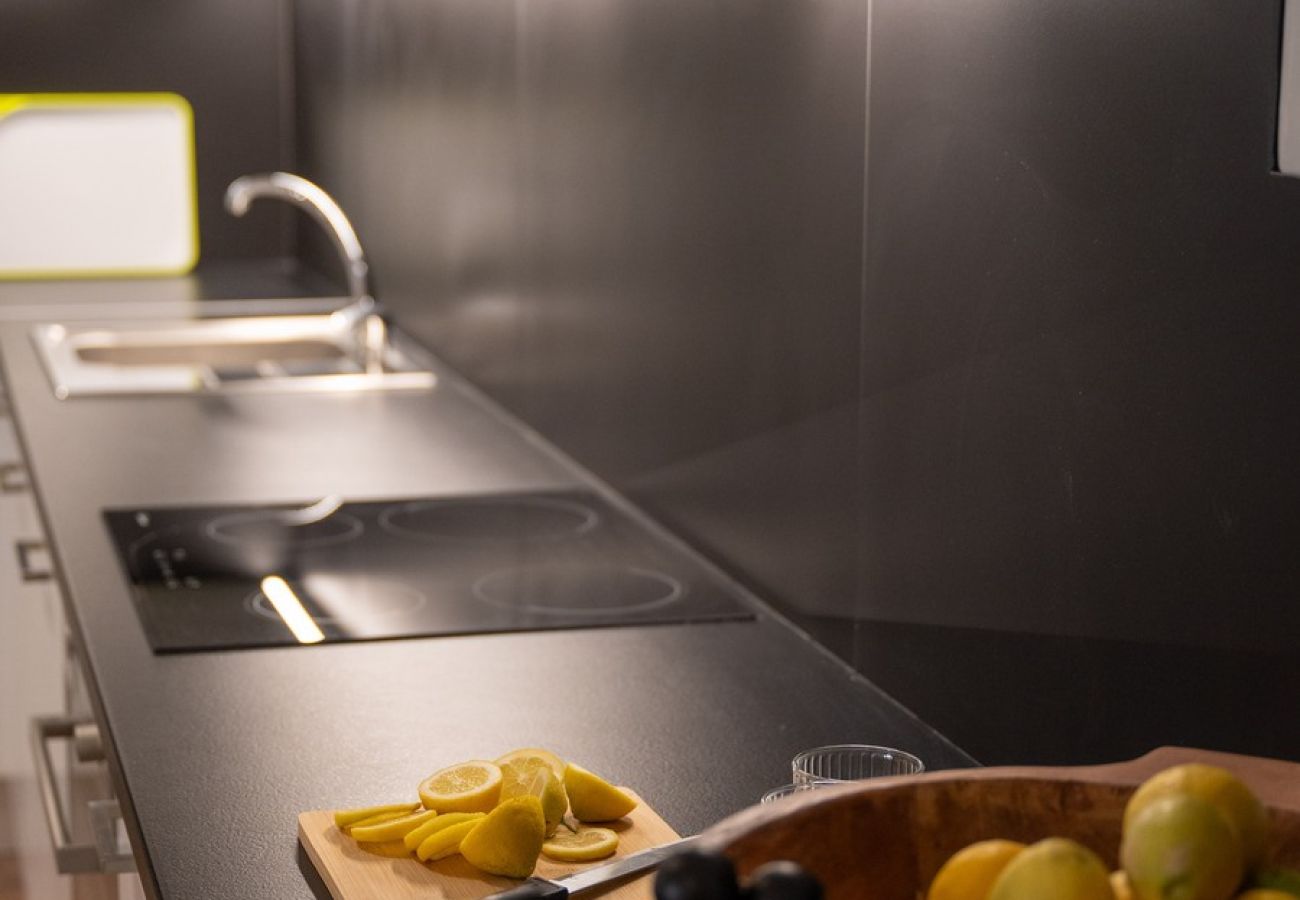 Apartment in Athens - LIV - Upscale Athenian Apartment 1A