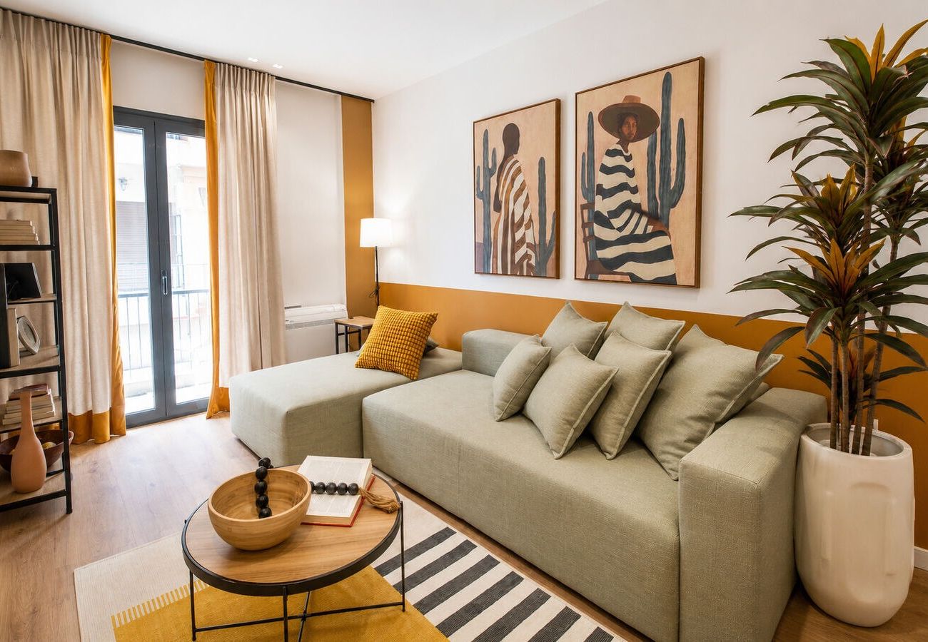 Apartment in Athens - LIV - Upscale Athenian Apartment 2A