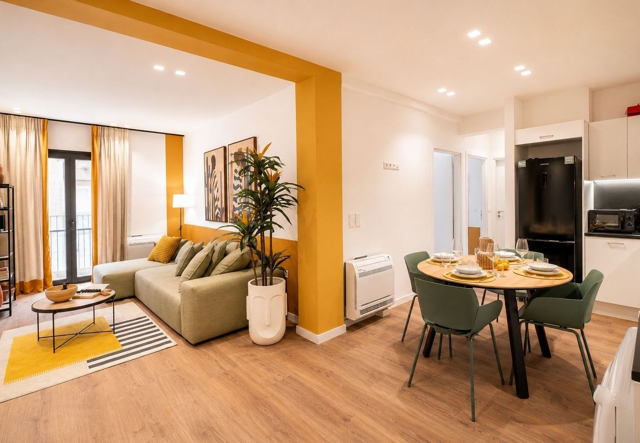 Apartment in Athens - LIV - Upscale Athenian Apartment 2A