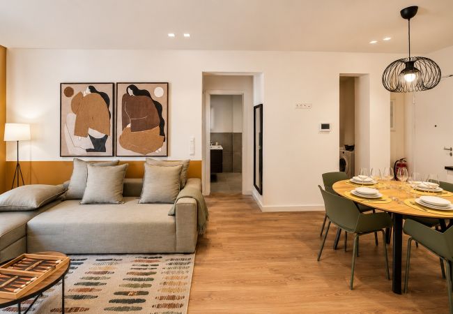 Apartment in Athens - LIV - Upscale Athenian Apartment 2B