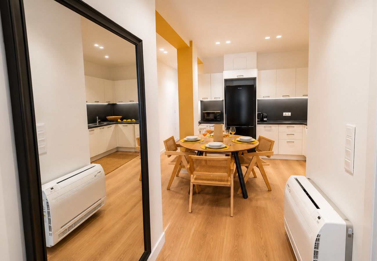 Apartment in Athens - LIV - Upscale Athenian Apartment 2C