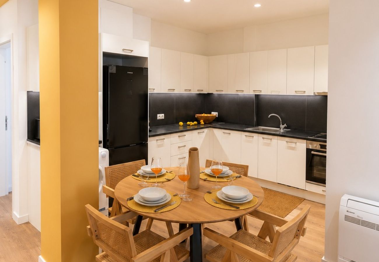 Apartment in Athens - LIV - Upscale Athenian Apartment 2C
