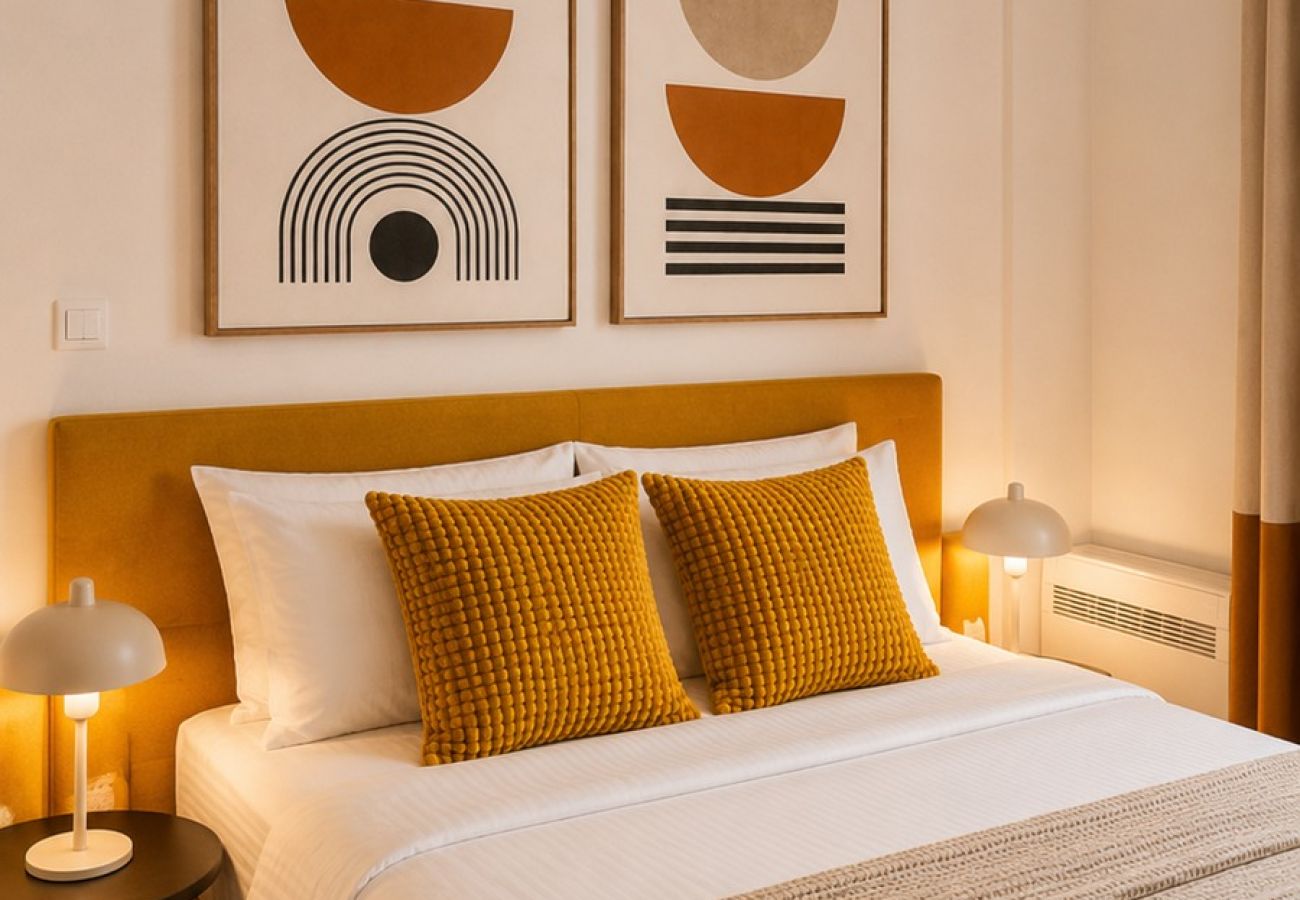 Apartment in Athens - LIV - Upscale Athenian Apartment 2C