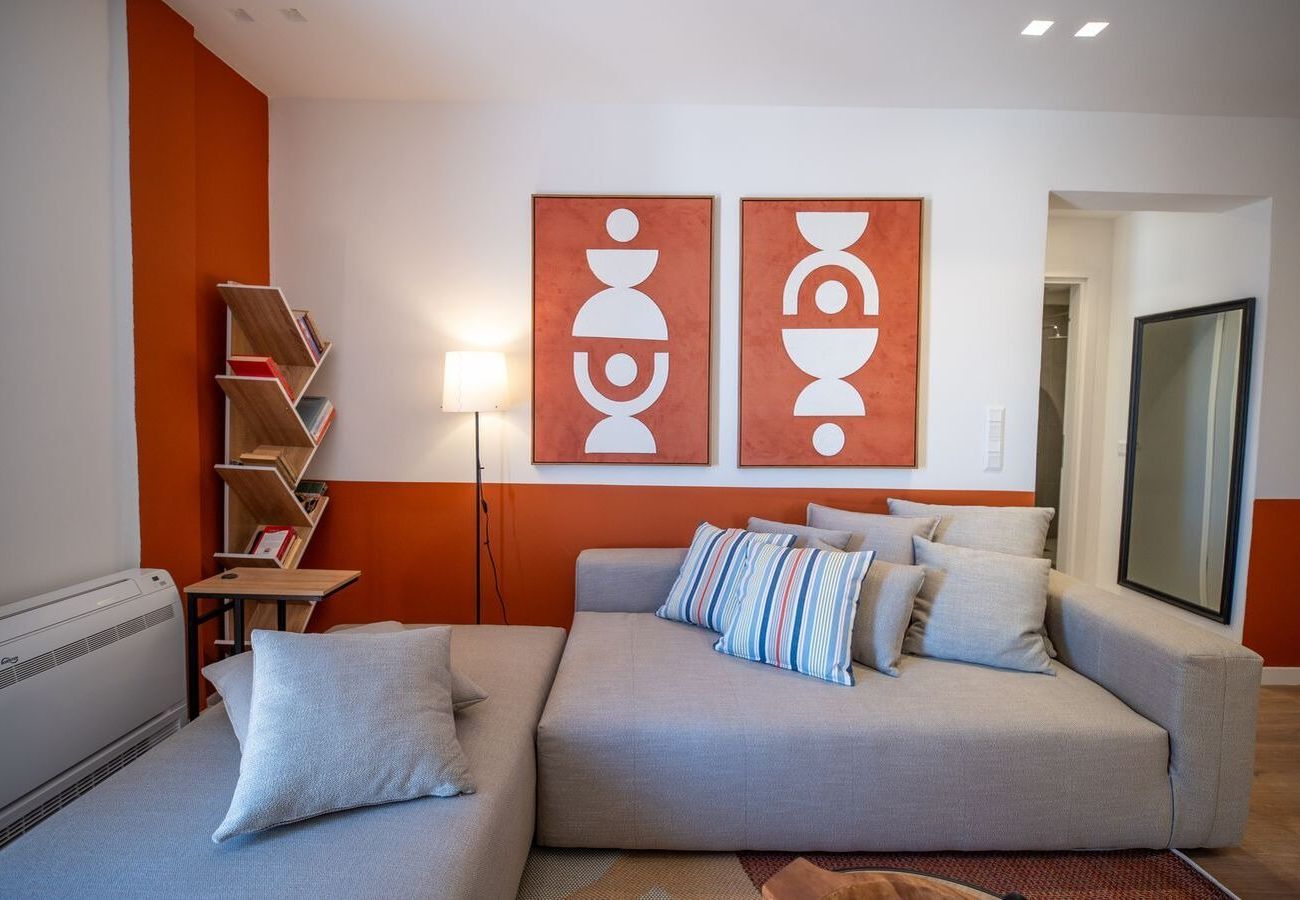 Apartment in Athens - LIV - Upscale Athenian Apartment 3B