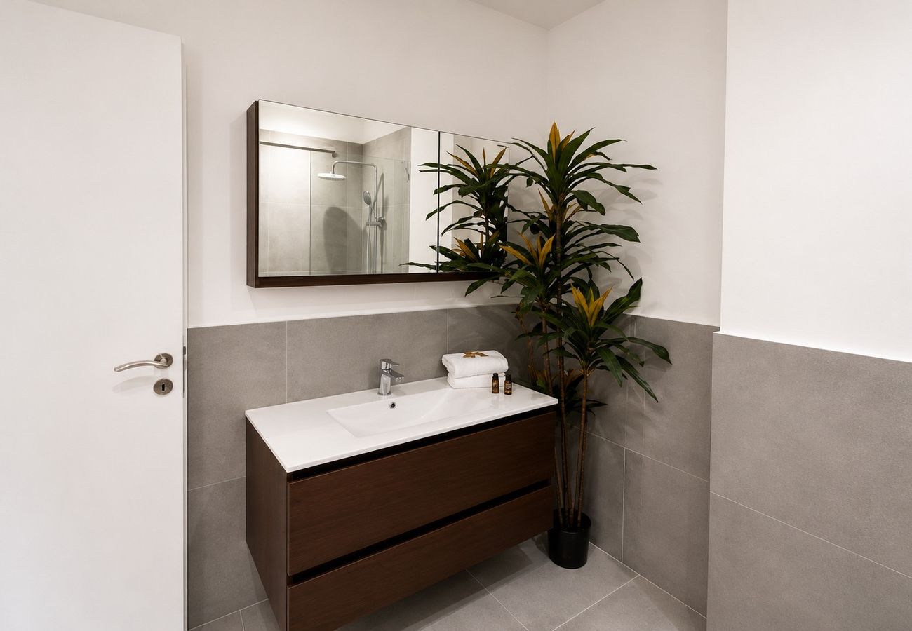 Apartment in Athens - LIV - Upscale Athenian Apartment 3B