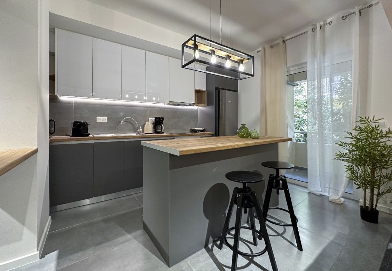 Apartment in Athens - LIV - Upscale Apartment Near Acropolis C3