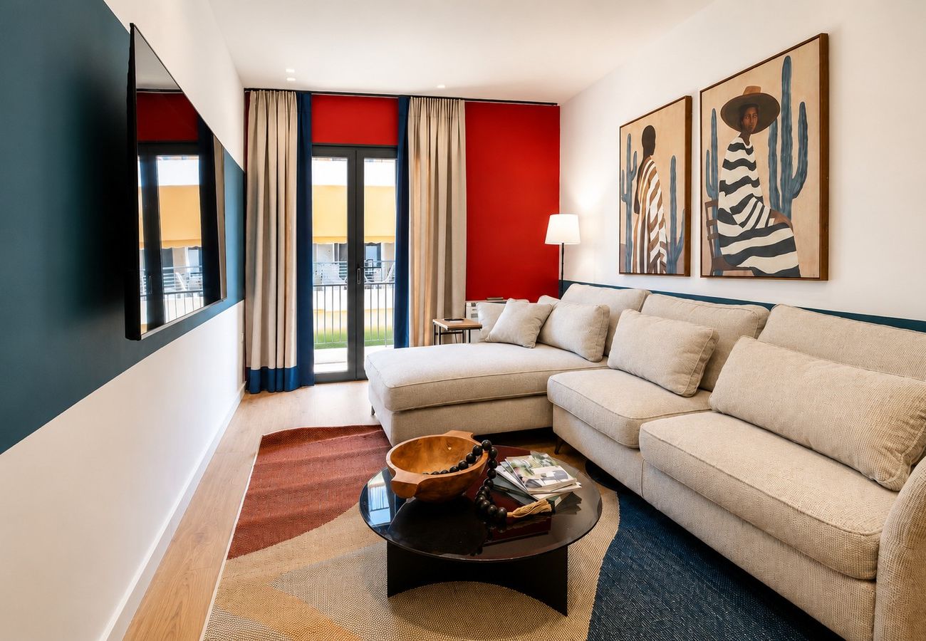 Apartment in Athens - LIV - Upscale Athenian Apartment 4A