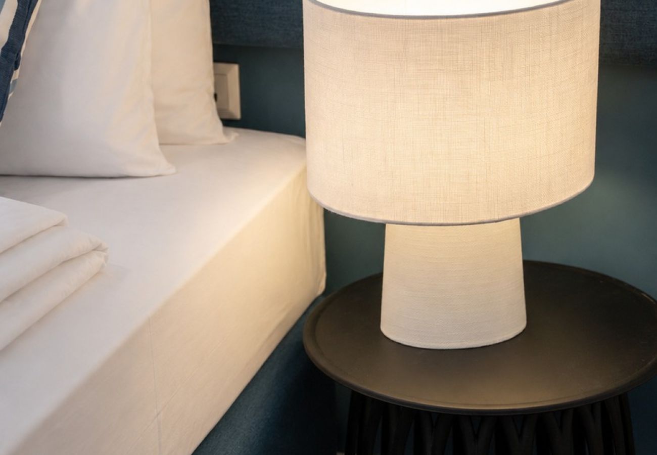 Apartment in Athens - LIV - Upscale Athenian Apartment 4A
