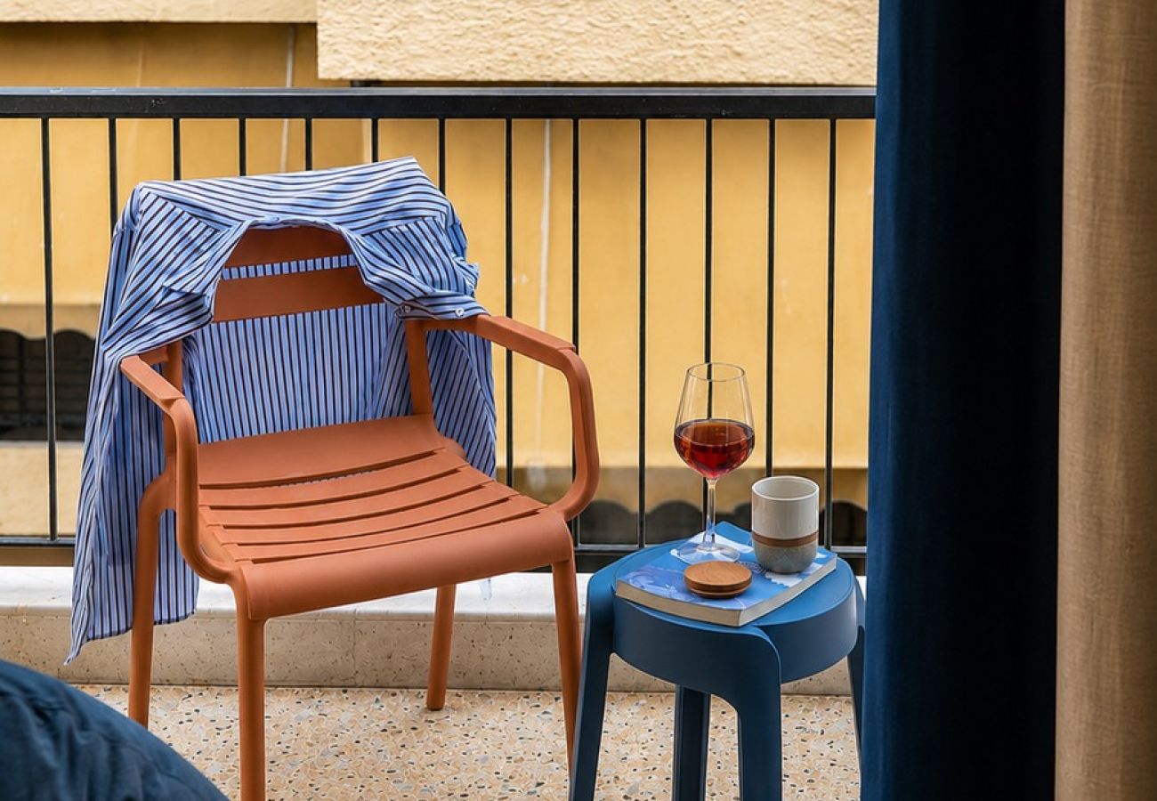 Apartment in Athens - LIV - Upscale Athenian Apartment 4B