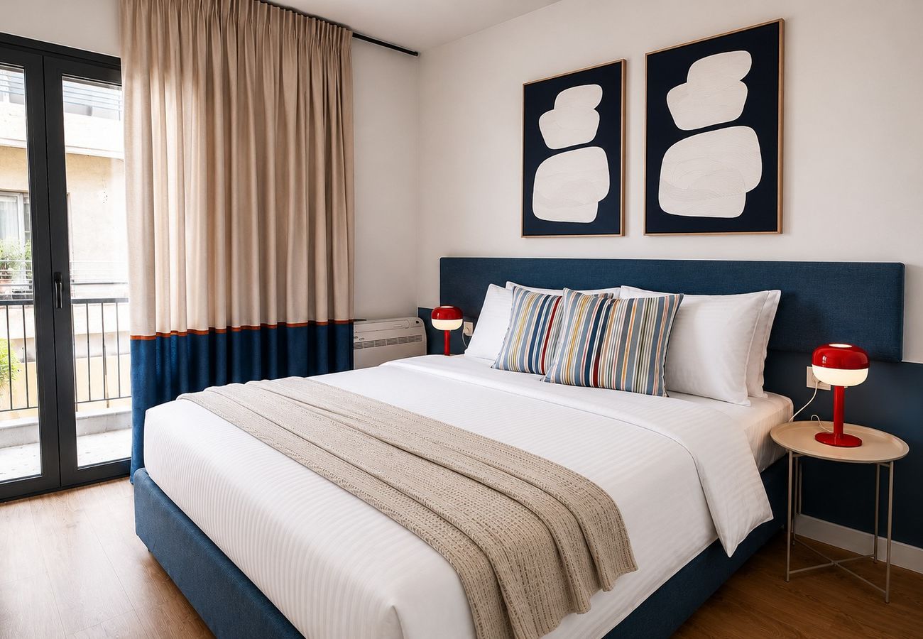 Apartment in Athens - LIV - Upscale Athenian Apartment 4B