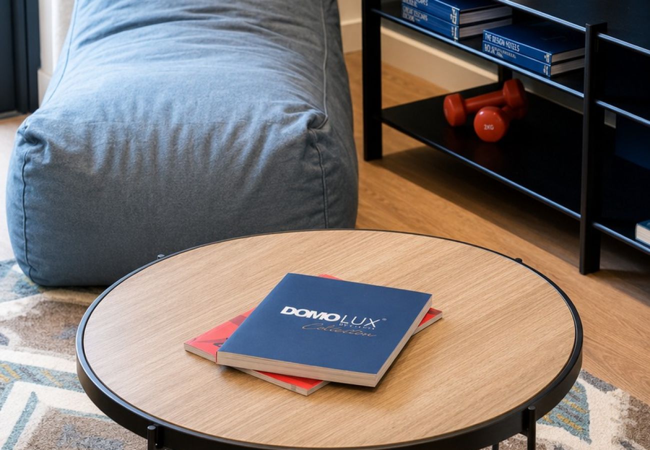 Apartment in Athens - LIV - Upscale Athenian Apartment 4C