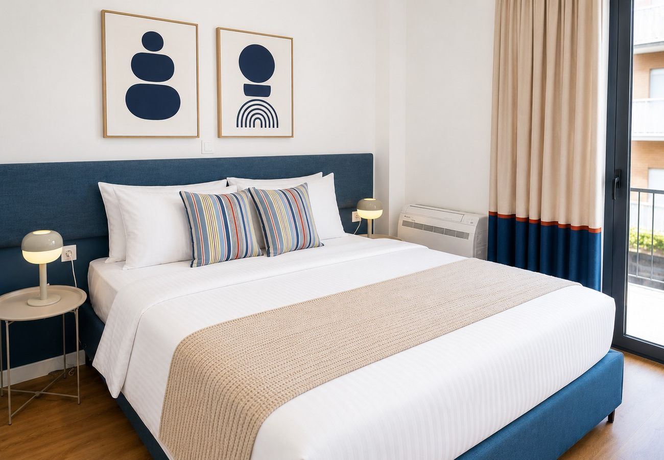 Apartment in Athens - LIV - Upscale Athenian Apartment 4C