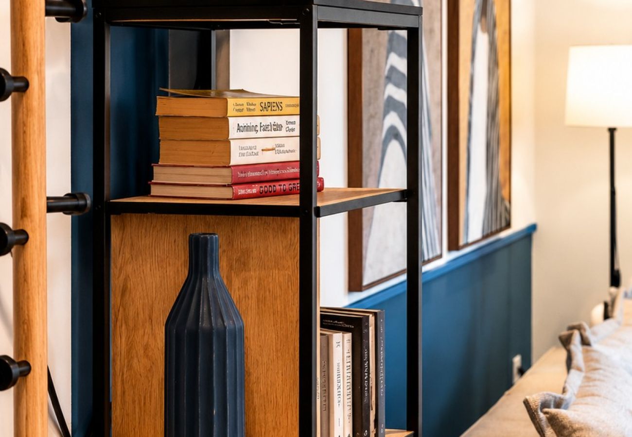 Apartment in Athens - LIV - Upscale Athenian Apartment 4C