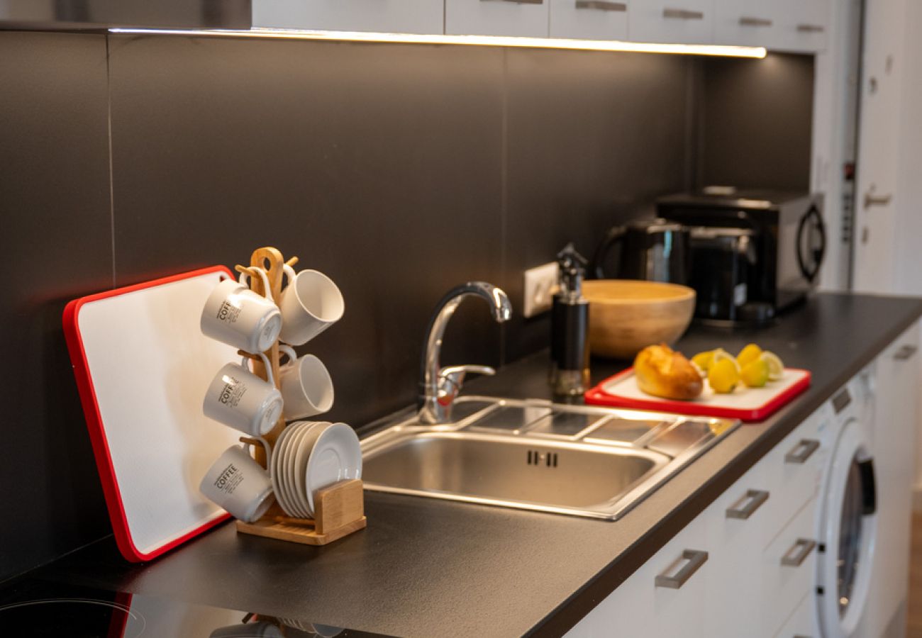 Apartment in Athens - LIV - Upscale Athenian Penthouse 5A
