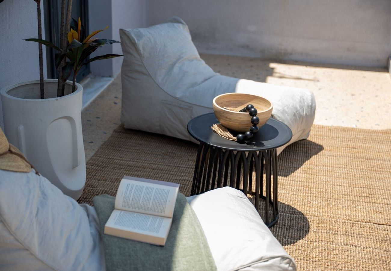 Apartment in Athens - LIV - Upscale Athenian Penthouse 5B