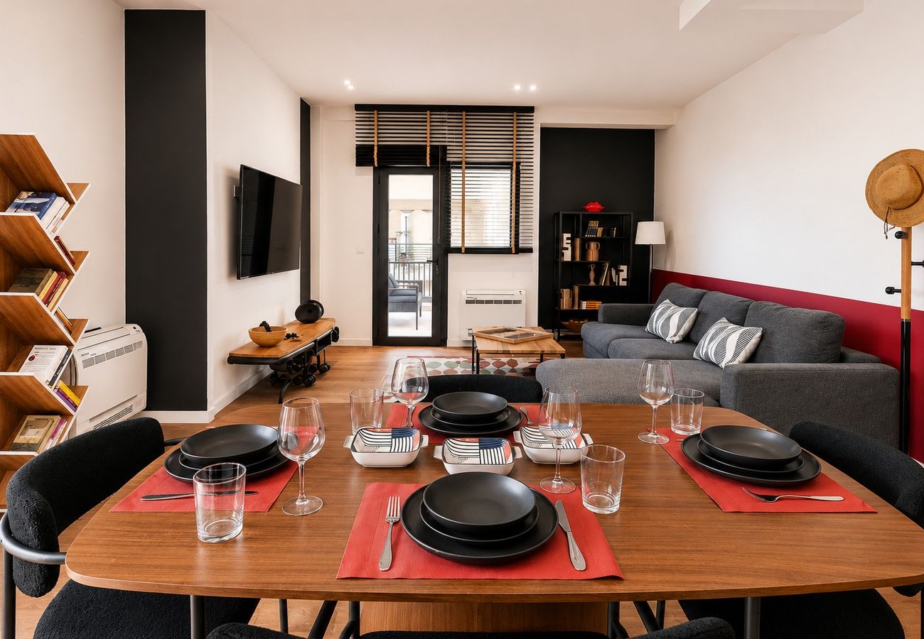 Apartment in Athens - LIV - Upscale Athenian Penthouse 5B