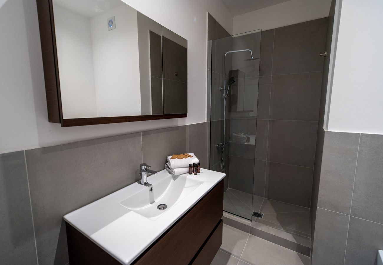 Apartment in Athens - LIV - Upscale Athenian Penthouse 5B